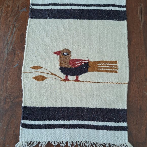 Two bird motif table runners or wall hangings. - Picture 2 of 6